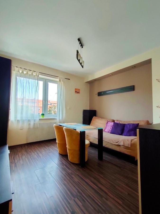 Hallera Wrocław Extérieur photo